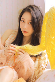 甜桃BY菠萝包